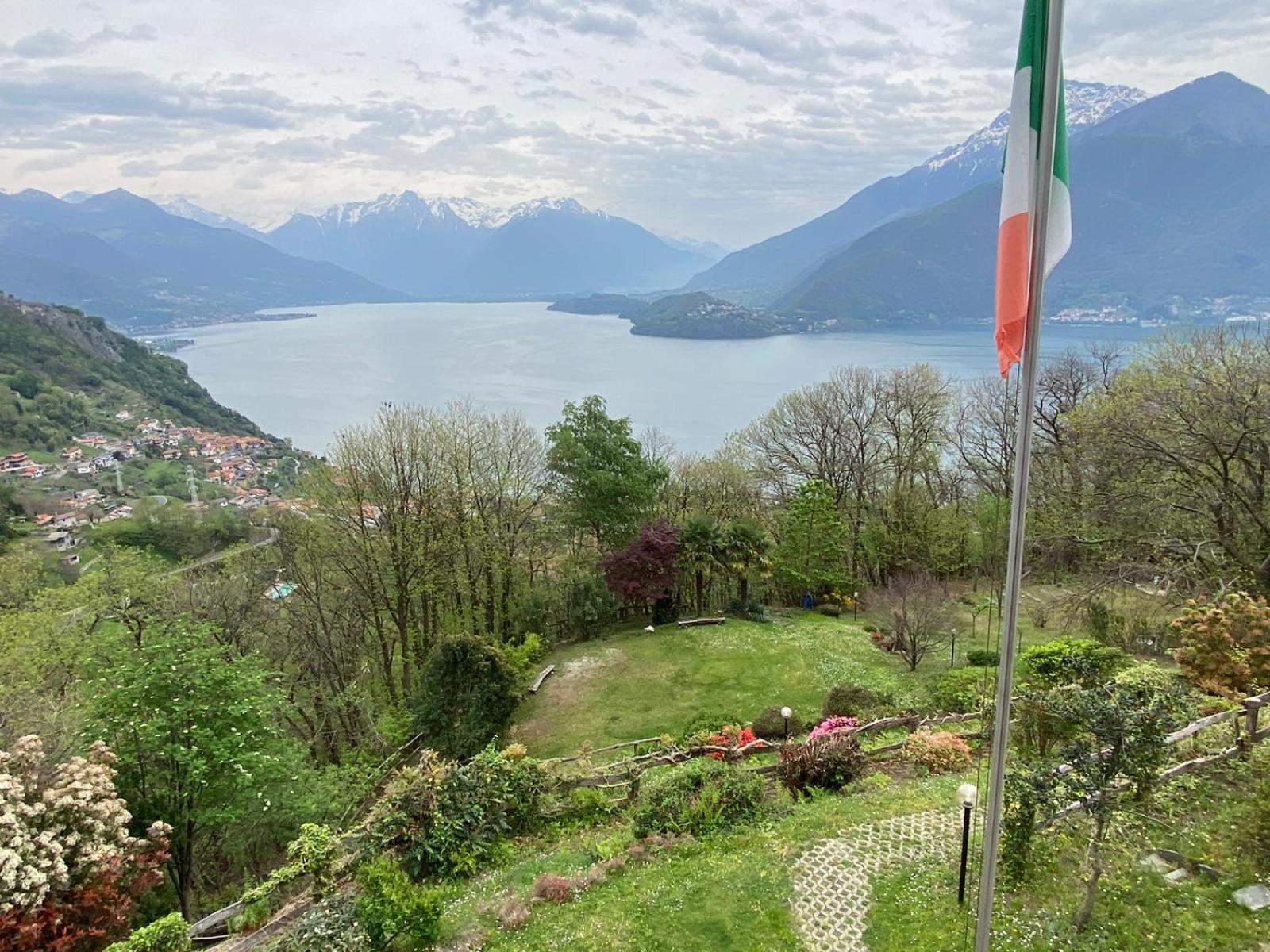 The Happy Rooster - Villa With Big Garden Pianello Del Lario エクステリア 写真